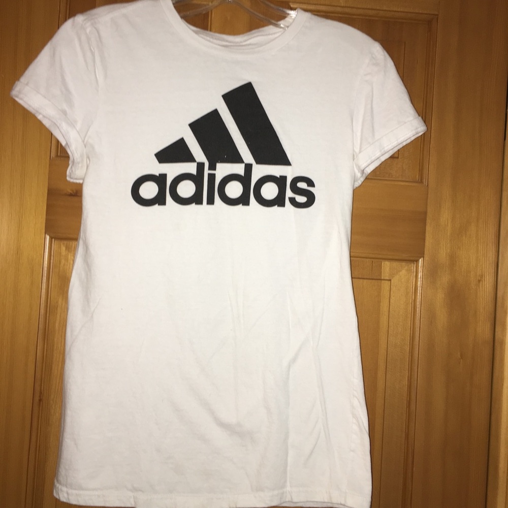 Adidas T-shirt